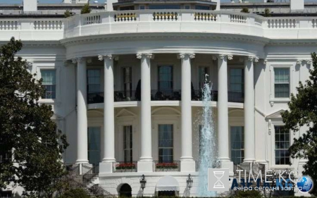 Конгресс США оцеплен полицией из-за вооруженной женщины