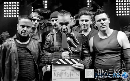 Лидер Rammstein в бешенстве из-за футболки с Путиным