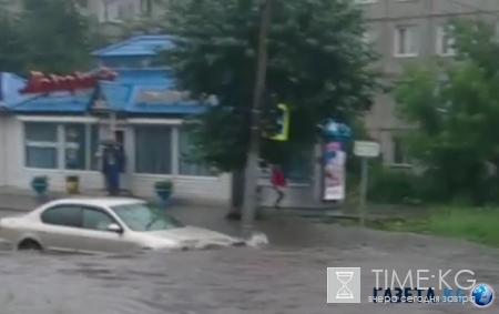 Ливень в Красноярске 12 июля 2016 парализовал город (ВИДЕО, ФОТО)