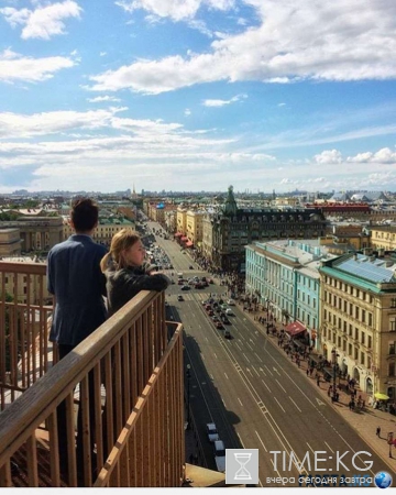 «Подражая Карлсону»: в Санкт-Петербурге разрешат экскурсии по крышам