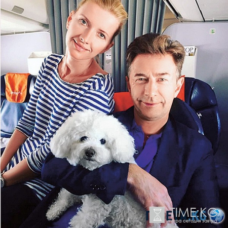 Псы-путешественники: на что идут звезды ради заграничных поездок любимых питомцев