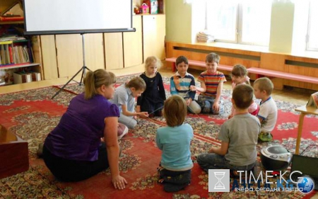 В Твери воспитатель детского сада избивала детей скалкой во время «тихого часа»