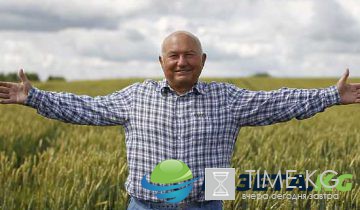 Мэр Челнов Наиль Магдеев пожелал успехов молодым талантам из МШТ Мэр Челнов Наиль Магдеев пожелал успехов молодым талантам из МШТ