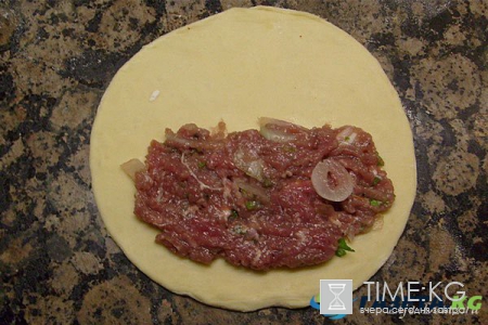 Чебуреки с истинно кавказским вкусом