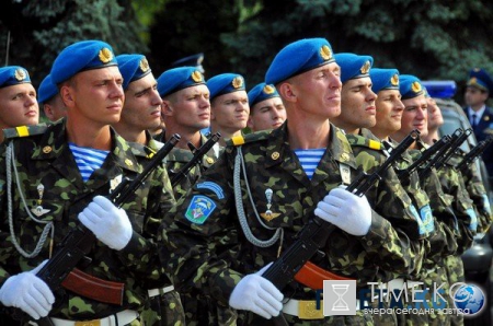 День ВДВ 2016 в России: история и традиции праздника, где и как будут отмечать День ВДВ в 2016 году