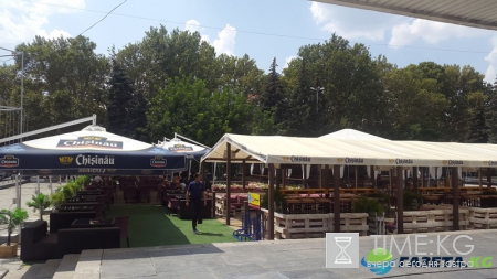 Как уродуется город Кишинев….. в картинках.