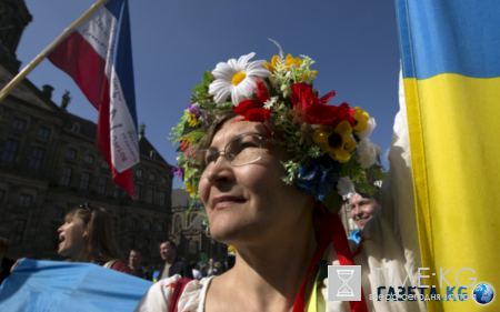 Кандидаты в Госдуму шокировали, своим обращением в консульство Украины за визами в Крым