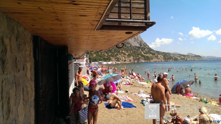 Не только пустые пляжи Крыма. Фото. Много.