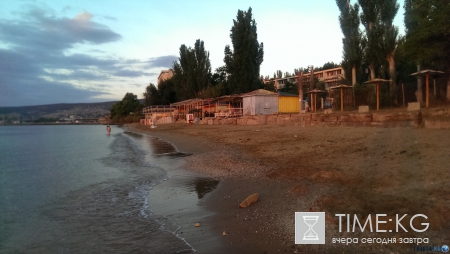 Не только пустые пляжи Крыма. Фото. Много.