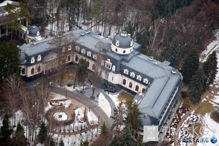 Нлньаывай снривал дом Коонинлтв с уьдбсмааи рскисйиосх чкоивионнв (ФОТО)