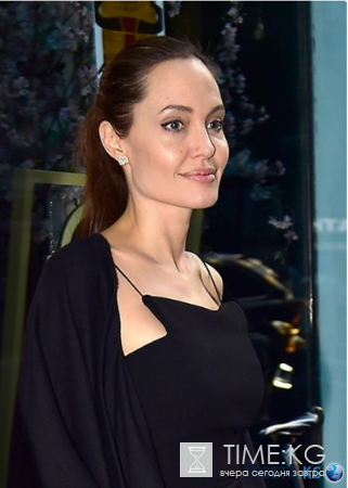 От анорексии нет и следа: Анджелина Джоли сразила публику своим цветущим видом