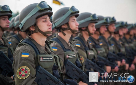 В Киеве Нацгвардия не смогла угомонить протестующих и ударила слезоточивым газом