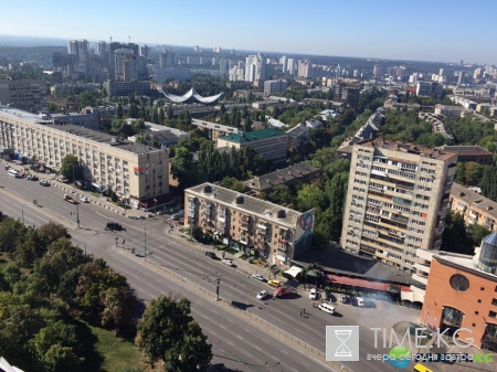 В Киеве прогремело несколько мощных взрывов (фото, видео) В Киеве прогремело несколько мощных взрывов (фото, видео)