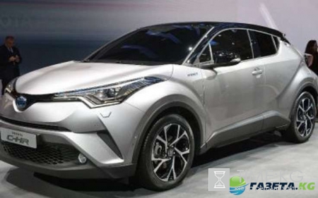 Гости Парижского автосалона прозвали новую Toyota C-HR «убийцей» Nissan Juke