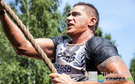 Курбан Омаров сравнил муки женщины в родах с бытовой мелочью – поклонницы возмущены до предела