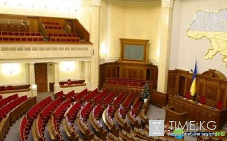 Просьбу Верховной Рады выбросили на помойку — видео взорвало соцсети
