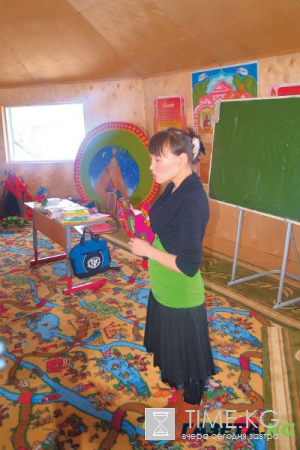 Ученики кочевых школ Ямала получают образование прямо в снежной пустыне