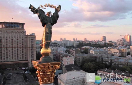 В Киеве произошло необычное для сентября явление (фото)