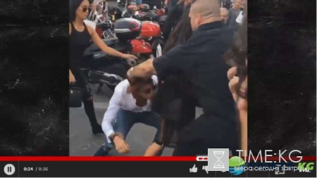 В попу не целовать!: Ким Кардашьян подаёт в суд на пранкера-наглеца, приложившегося к её «мощам»