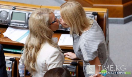 В соцсетях ажиотаж: пикантное фото с Тимошенко увидел весь мир
