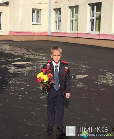 Звезды российского шоу-бизнеса показали свои детские фотографии в День знаний