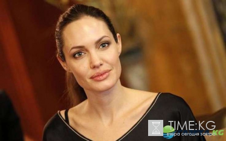 Анджелина Джоли и Брэд Питт, развод: изменения в психике актрисы повлияли на ее личную жизнь
