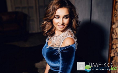 Анфиса Чехова «убила» своей огромной торчащей грудью