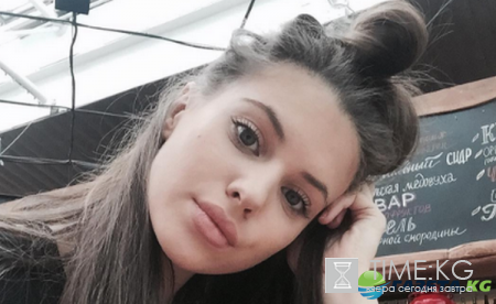Артемова Саша фото из Инстаграм: послала подписчиков далеко, распродажа, Буратино, кодовое слово для подписчиков и телефон Apple