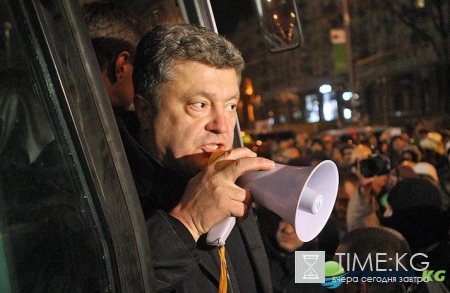 «Бульдозер Порошенко» разрушил часть ресторана в Киеве (фото)