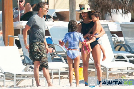 Холли Берри передумала разводиться с Оливье Мартинесом