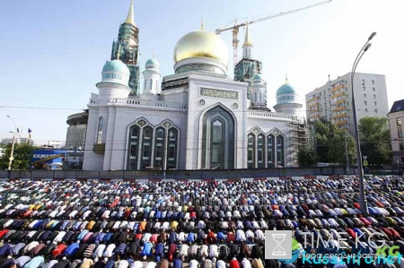 Календарь мусульманских праздников 2017