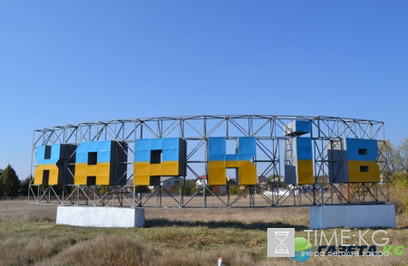 В Харькове голый нигериец бросался под машины (фото)