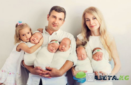 Женщину, родившую пятерню, атакуют мошенники