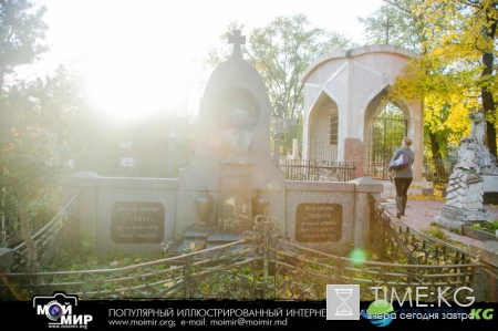 Армянское кладбище в Кишиневе. Очень красивые осенние фото.