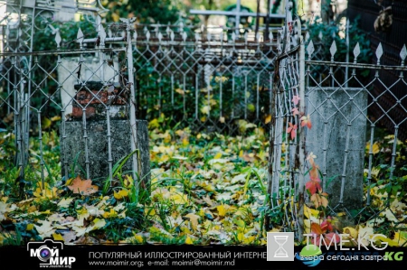 Армянское кладбище в Кишиневе. Очень красивые осенние фото.