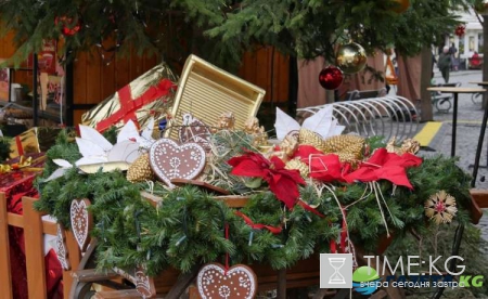 Новогодняя ночь 2017 - в чем встречать год Огненного Петуха