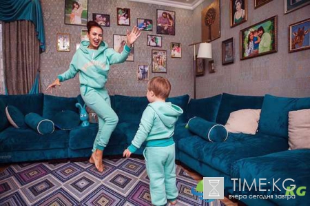 Пиар или благое дело: Эвелина Бледанс становится популярной за счет своего сына