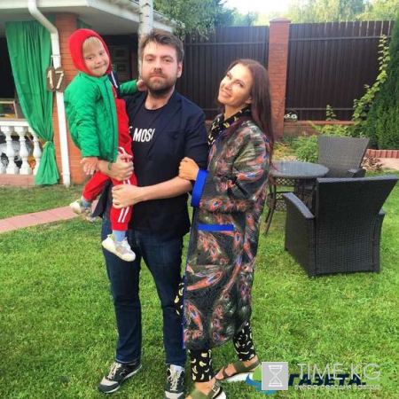 Пиар или благое дело: Эвелина Бледанс становится популярной за счет своего сына