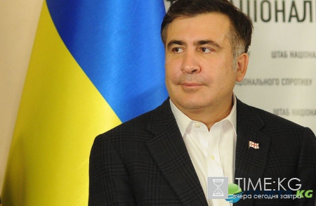 Саакашвили идет митинговать за роспуск Рады