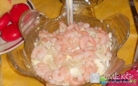 Салаты на скорую руку: как вкусно и быстро накрыть любой праздничный стол для гостей