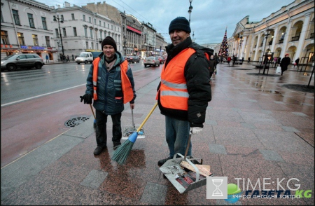 Украинские полицейские скоро будут завидовать даже дворникам