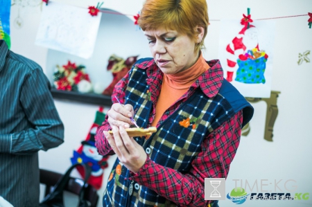 Что подарить близким на новогодние праздники? Раскрашенные Рождественские пряники от Креативного Агентства “Мой Мир”