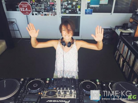 Девушка нардепа Лещенко DJ Настя попала в ТОП-20 британского рейтинга диджеев