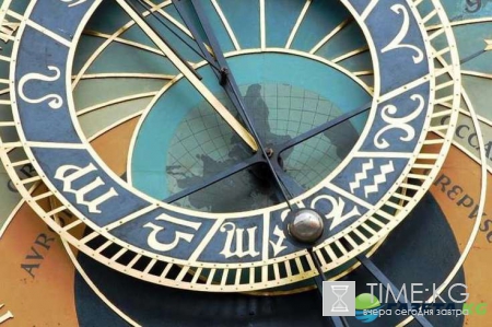 Каким знакам зодиака повезет в 2017 году: прогноз Василисы Володиной