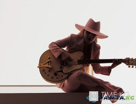 Леди Гага откровенно рассказала о чувствах в новом клипе Million Reasons (ПРЕМЬЕРА)