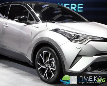 Новый кроссовер Toyota C-HR приедет в Россию в 2017 году