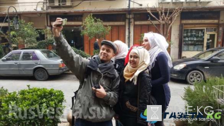 Пароль «руси»: Увидев русских, солдаты Сирии прикладывают руки к сердцам и отдают честь — репортаж (ФОТО, ВИДЕО)