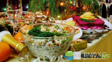 Салаты на новогодний стол 2017: вкусные и простые рецепты, доступные каждому на год Петуха