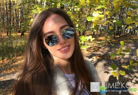Тарасов и Анастасия Костенко фото вместе: футболист и модель тянут время