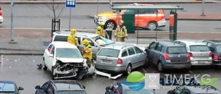 В Хельсинки автомобиль влетел в толпу людей, пострадало 7 человек